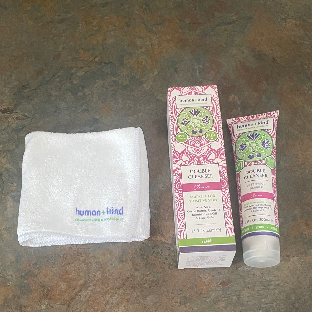 Human+Kind Vegab Double Cleanser For Sendative Skin 3.3 fl oz NIB
